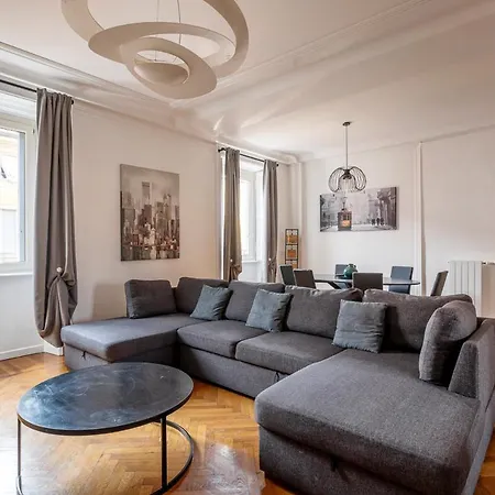Apartment Exclusive 3 Bedrooms In Brera
