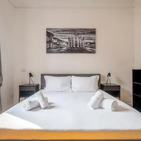 Apartment Exclusive 3 Bedrooms In Brera Milan