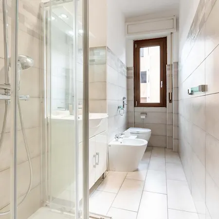 Apartment 12 Centro Parking Free Mailand