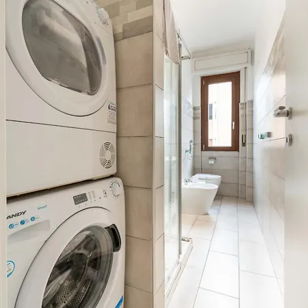 Apartment 12 Centro Parking Free Mailand
