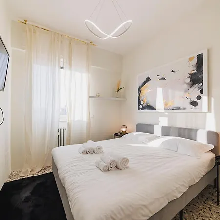 Luminoso In Porta Venezia Milano