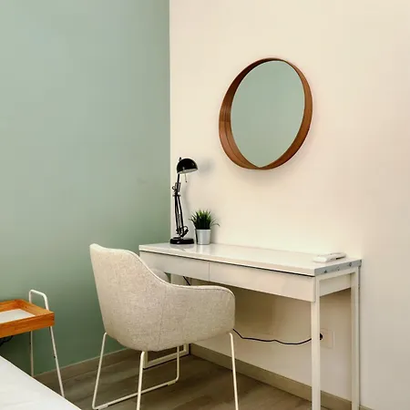 Joivy Charming 2br Flat Near Citylife