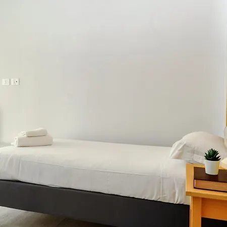 Joivy Charming 2br Flat Near Citylife * Milan