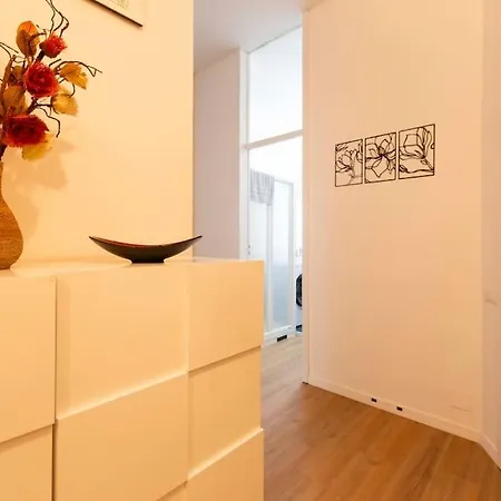 Apartamento Homi Milão
