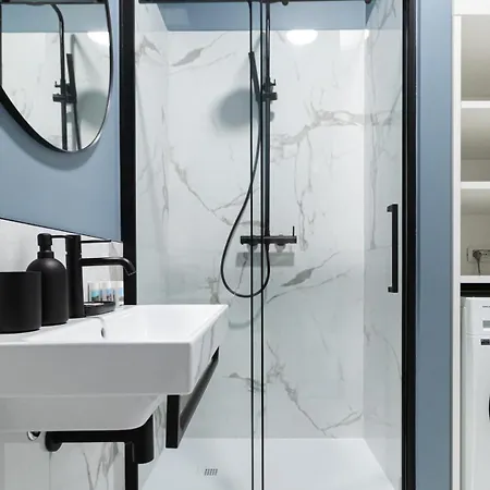 Italianway Collection - Cola Montano 29 B * Milano