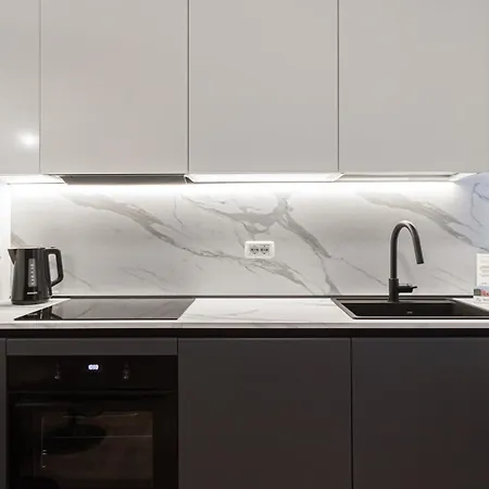 Italianway Collection - Cola Montano 29 B * Milano