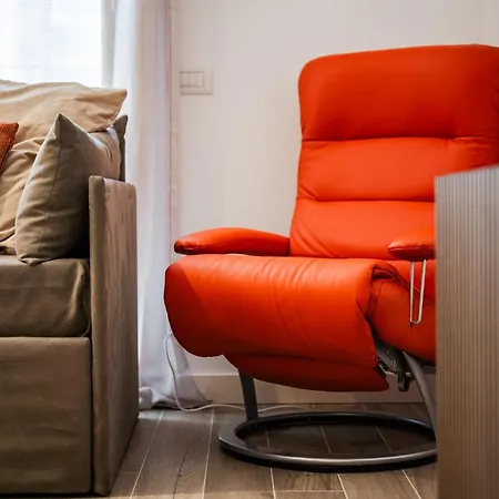 Moderno Con Terrazza & Palestra Apartment