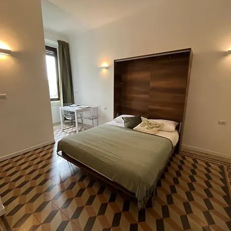 2 Bedrooms 2 Bathrooms And Ideal Subway Connection * Mediolan