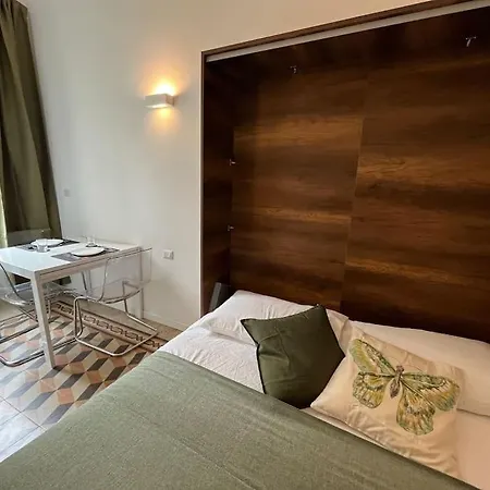 Дом отдыха 2 Bedrooms 2 Bathrooms And Ideal Subway Connection Милан