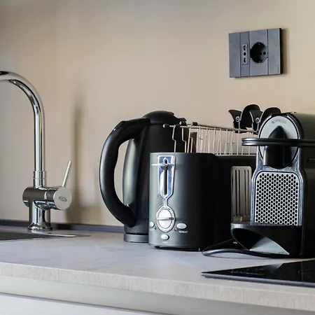 Fashion & Design District- Fancy *