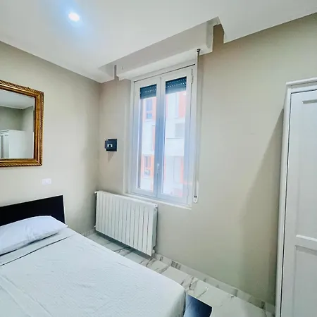 Umi 22 Apartman Milánó