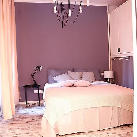 Navigli Urban Apartment