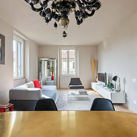 Easylife - - Suffragio 3 - Fashion District