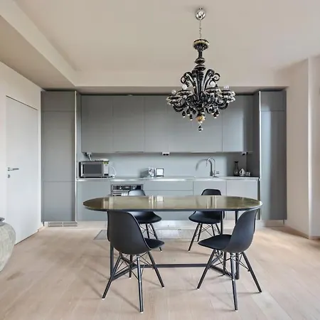 Easylife - Stylish Design In Fashion District Apartment Milan