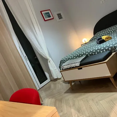 A Due Passi Da Stazione * Milán