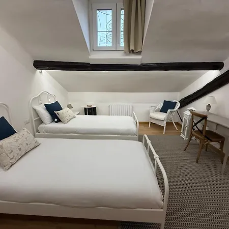 Shabby Chic Attic In Milano