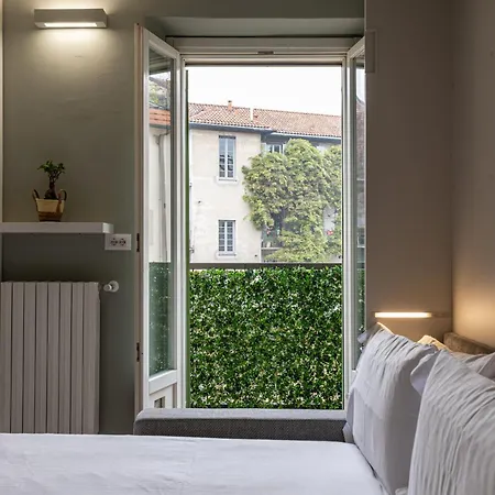 Beplace In Chinatown * Milano