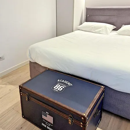 Compagnoni12 Luxury Penthouse With Private Jacuzzi And * Milán