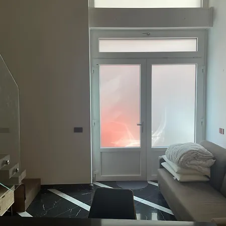 La Cadrega Rossa Milan