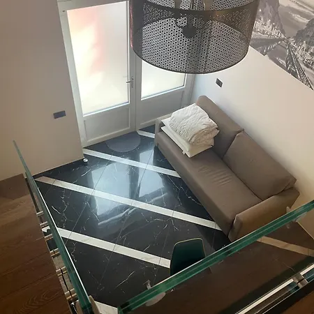 La Cadrega Rossa Apartman