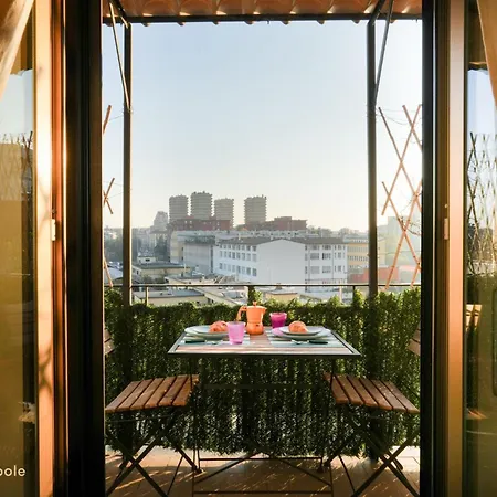 شقة Tertulliano House