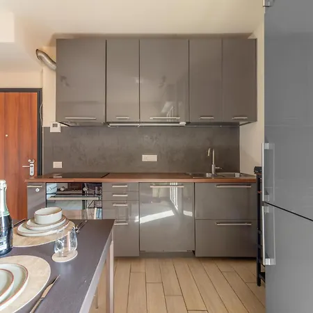Cos54 - Exclusive - Apartment