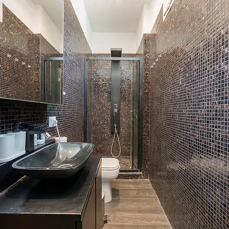 Xenia - Spacious Four-room In Moscova *