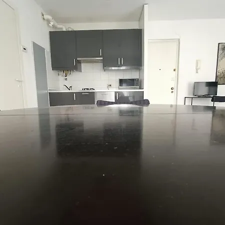 Park Center Living Apartment *