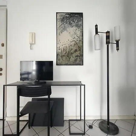 Park Center Living Apartment *