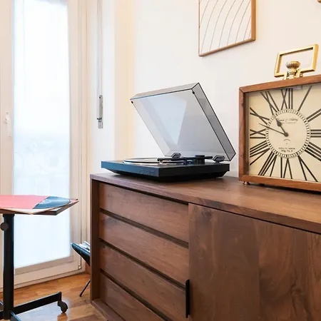 Easylife - - Dellachiusa 8 - Porta Ticinese شقة