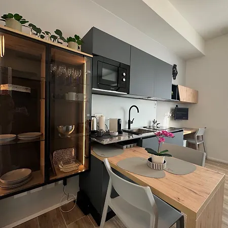 شقة La Casa Di Matthew - Homy ميلان