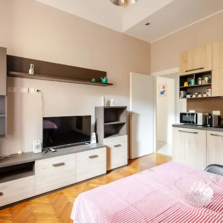 Bilocale Moderno Vicino Niguarda * 米兰