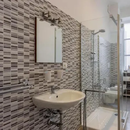 Spacious In Design District By Easylife Apartment *