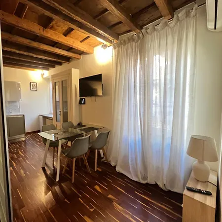 Apartment Antica Corte Navigli-darsena *