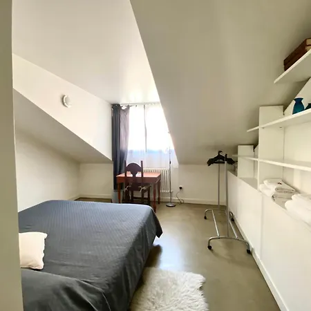 Sant Ambrogio Courtyard In Shared Flat