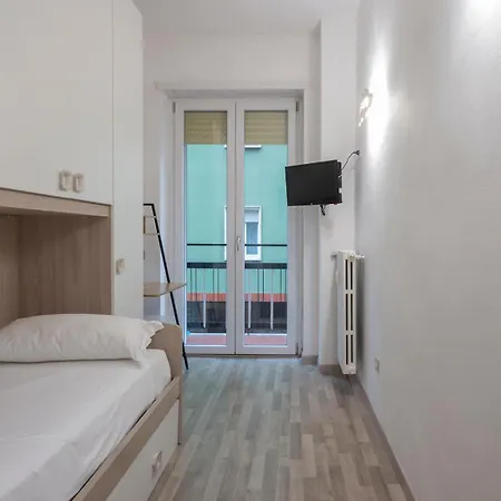 I Host - Della Torre 9