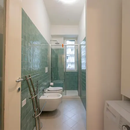 I Host - Monza 32 * Милан