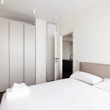 Youhosty - Medici 5 * Milan