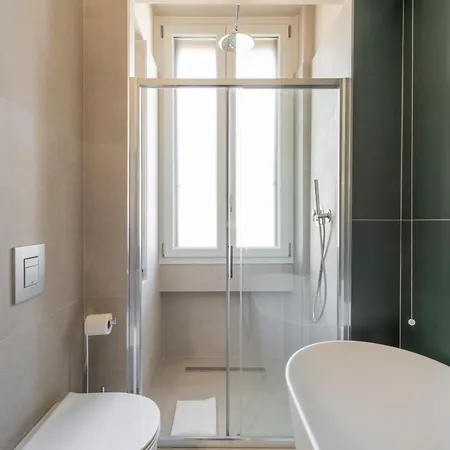 Laurana, 6 Ampio E Luminoso Per 6 * Mediolan