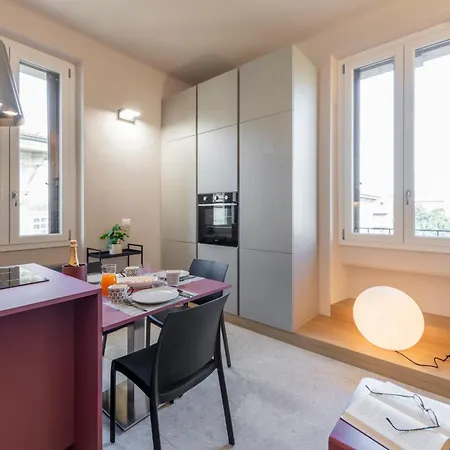 Laurana, 6 Ampio E Luminoso Per 6 Mailand