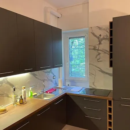 Apartment In Affori *