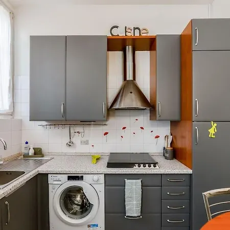 Apartment Stazione 7 Minutes By Walk Modern Luxury