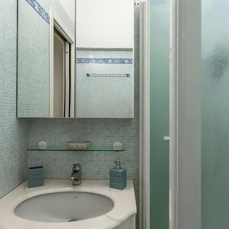 Apartment Stazione 7 Minutes By Walk Modern Luxury *