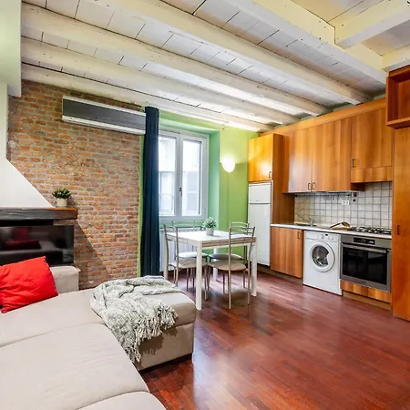 Stayeasy Moscova - 2 Level Brera Garibaldi Apartment *