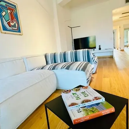 The Legendary * Milano