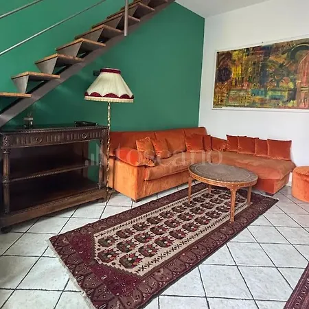 Isola Love Apartamento *