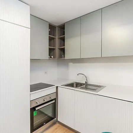 Apartment Elegante Pied-a-terre Stile & Comodita A