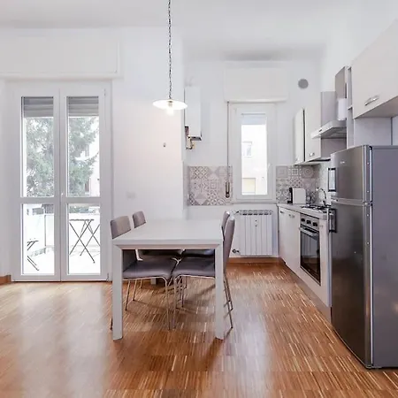 Benvenuti A Casa Centro Apartment