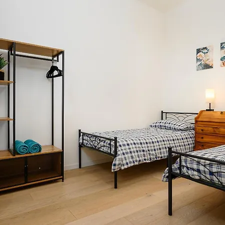 Apartman Nightlife *