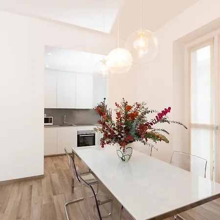 Mgm - Portaromana Tres Chic Apartman *